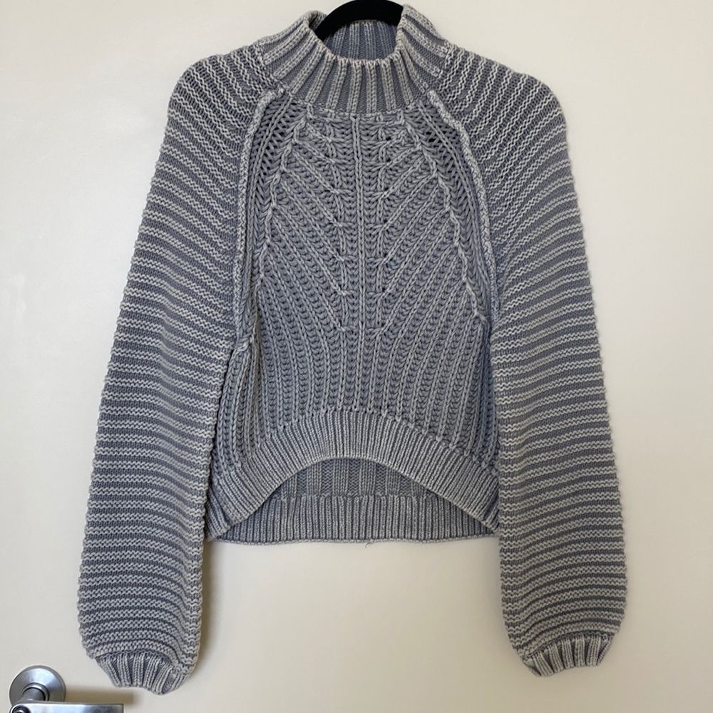 Free people women’s sweater